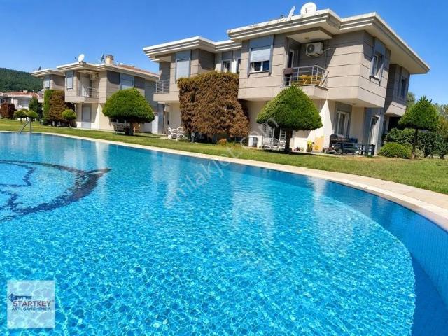 Güzelbahçe, İzmir içerisinde kiralık Villa