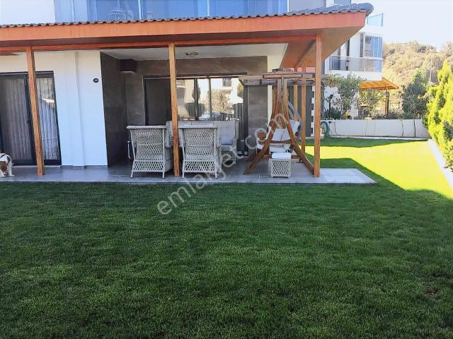 Güzelbahçe, İzmir içerisinde satılık Villa