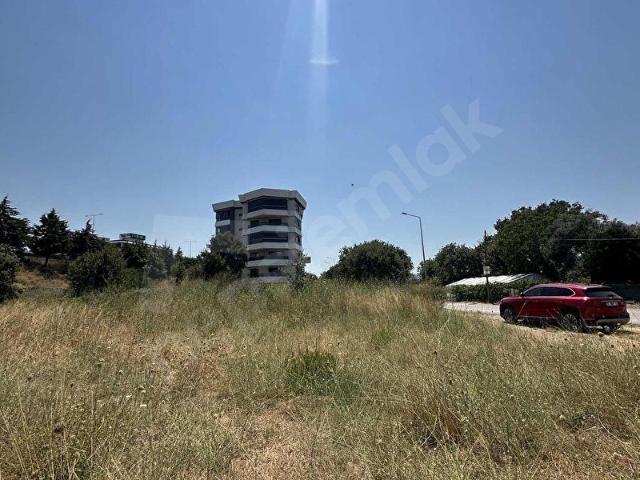 Güzelbahçe, İzmir içerisinde satılık Arsa