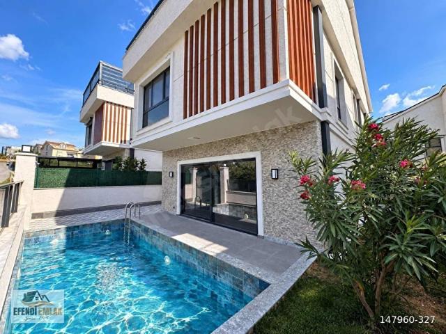 Tepecik, Büyükçekmece içerisinde satılık Villa