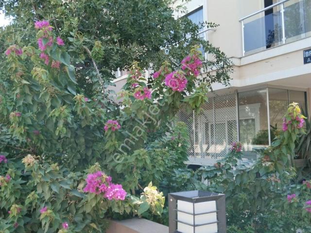 Antalya, Muratpaşa içerisinde satılık mülk