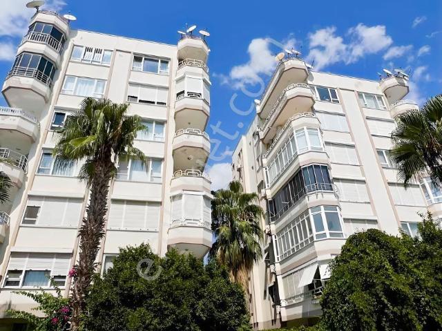 Antalya, Muratpaşa içerisinde kiralık mülk