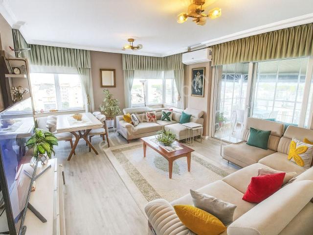 Antalya, Muratpaşa içerisinde satılık mülk