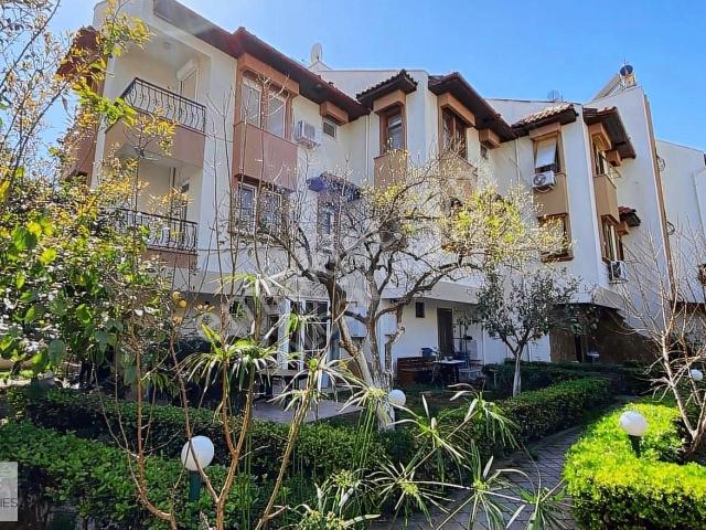 Muratpaşa içerisinde kiralık Villa