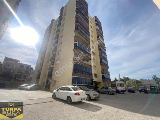 Buca, İzmir içerisinde satılık mülk