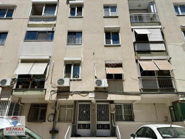 İzmir, Konak içerisinde satılık mülk