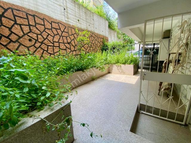 Konak, İzmir içerisinde satılık mülk