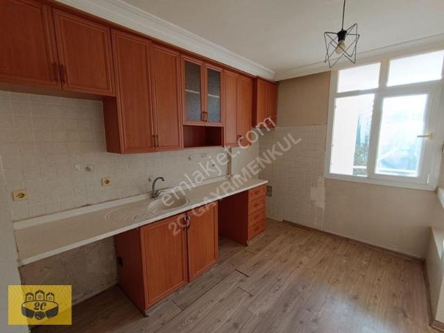 Güzelyalı Mahallesi, Çukurova içerisinde kiralık mülk