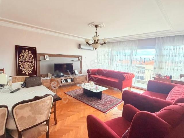Konak, İzmir içerisinde satılık mülk
