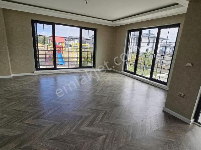 Gölbaşi, Ankara içerisinde satılık Villa