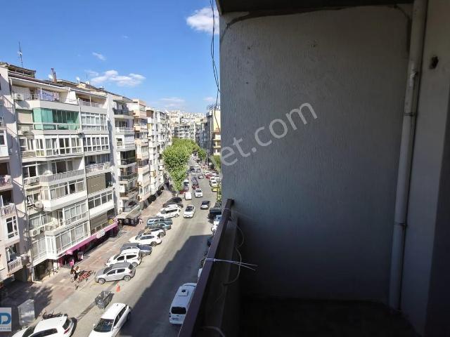 Konak, İzmir içerisinde satılık mülk