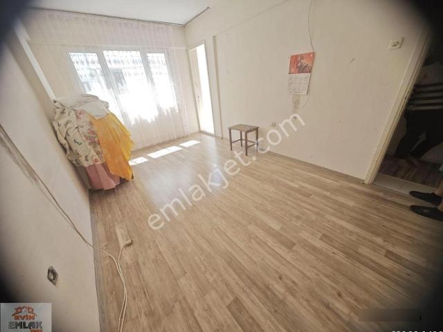 Konak, İzmir içerisinde kiralık mülk