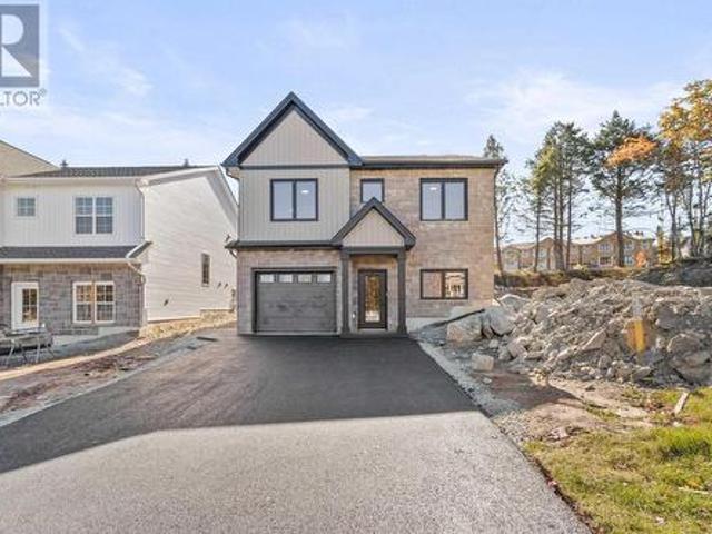 House for sale in Dartmouth, Nova Scotia