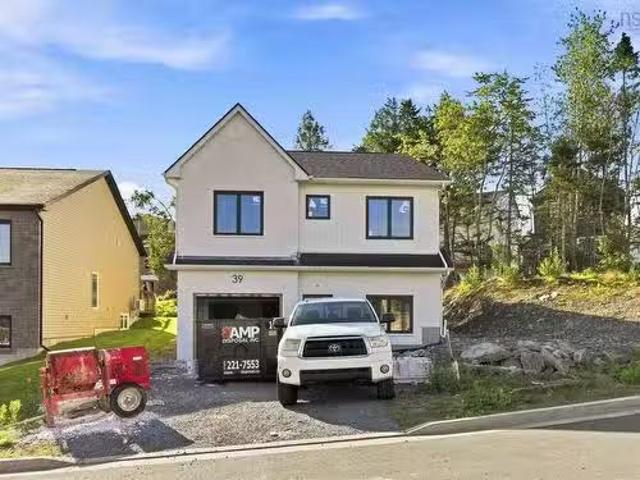 House for sale in Dartmouth, Nova Scotia
