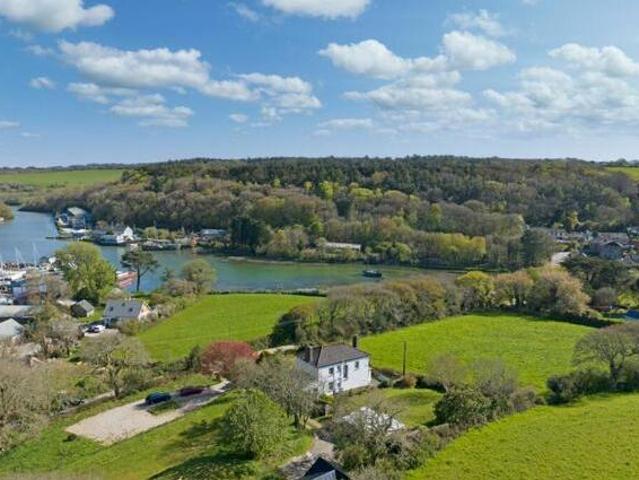 House for sale in Helston, Cornwall
