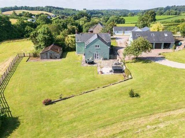 House for sale in Llanbadoc, Wales