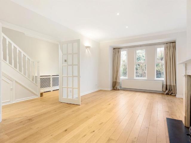 Apartment for rent in London Borough of Wandsworth, Greater London