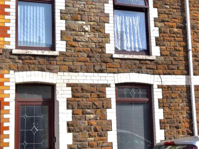 Room for rent in Sandfields East, Port Talbot