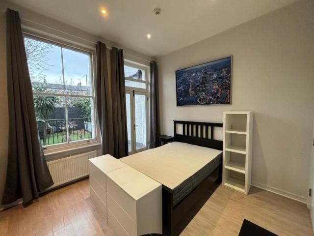 Studio for rent in West Kensington, Greater London