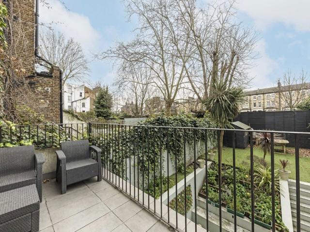 Studio for rent in West Kensington, Greater London