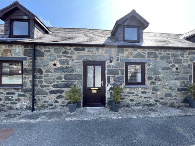House for rent in Rowen, Wales