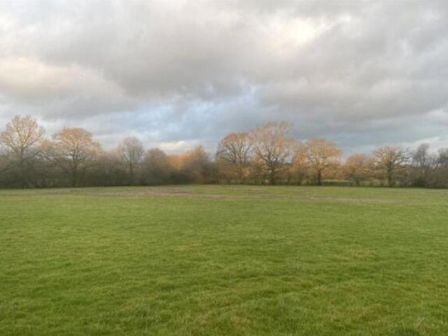 House for sale in Llanbadoc, Wales