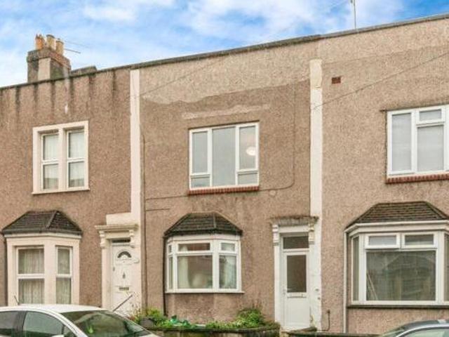 House for sale in Feckenham, City Of Bristol