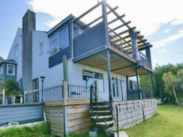 House for sale in Y Felinheli, Wales