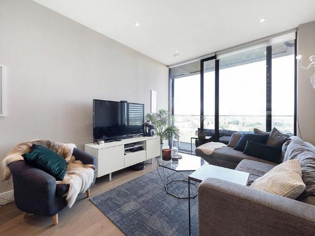 Apartment for rent in London Borough of Wandsworth, Greater London