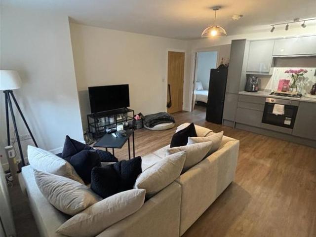 Apartment for rent in Elmfield, Leicestershire