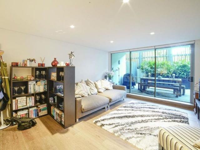Apartment for rent in Crows Nest Junction, Sydney