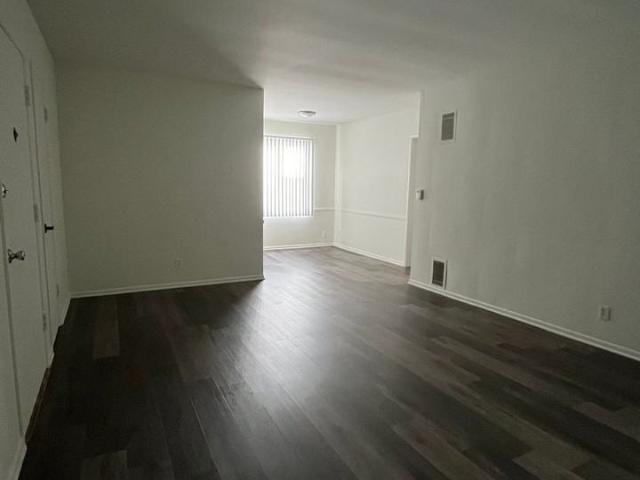 Apartment for rent in West Hollywood, California