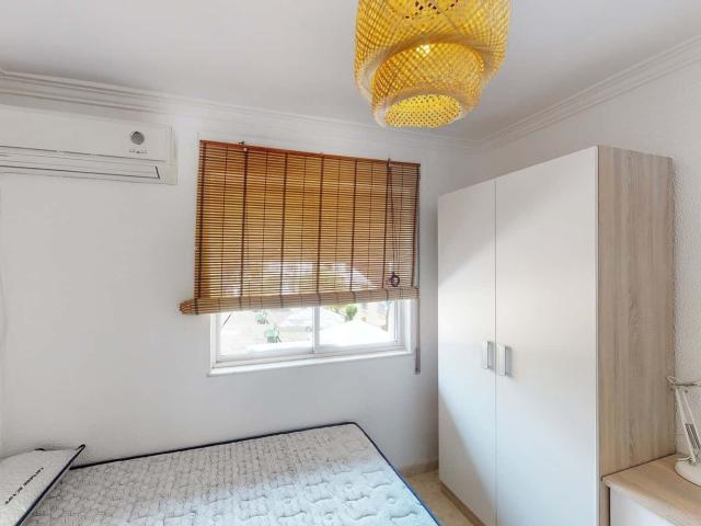 Habitación en alquiler en Jerez De La Frontera, La Vid