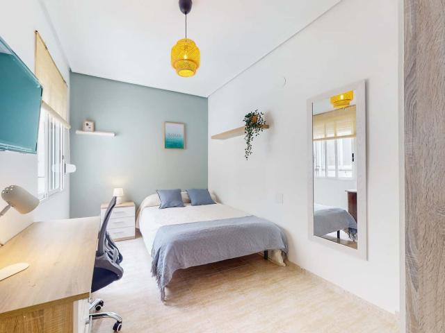 Habitación en alquiler en Grup la Magdalena, Castellón De La Plana