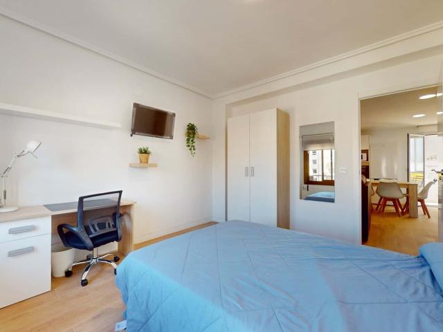 Habitación en alquiler en Grup Sant Vicent Ferrer, Castellón De La Plana