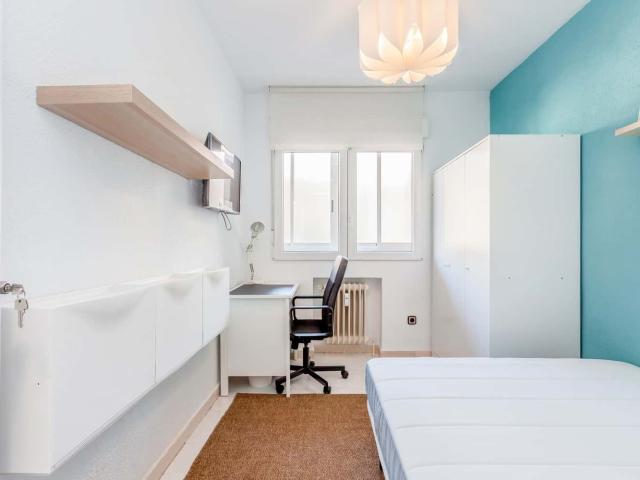 Habitación en alquiler en Distrito I, Alcalá De Henares
