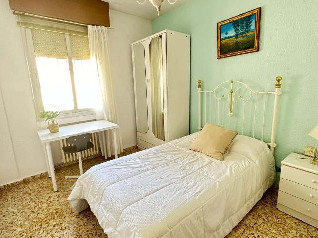 Habitación en alquiler en Distrito 2, Albacete