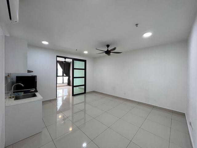 Serviced Residence for sale in Petaling, Damansara Damai