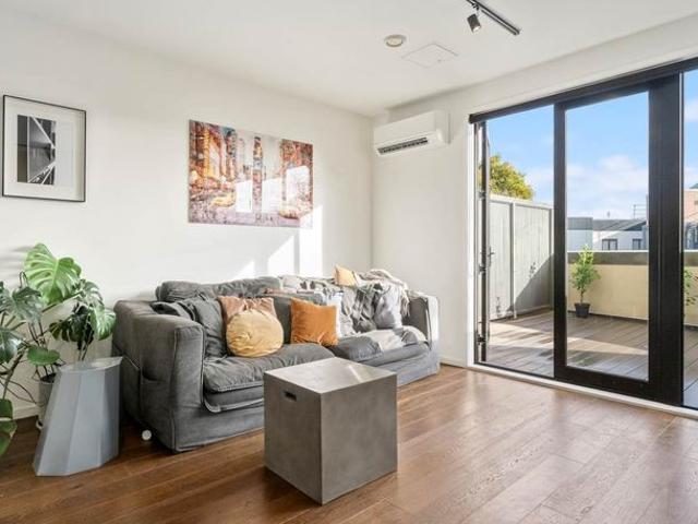 Apartment for rent in Auckland, Oroua County