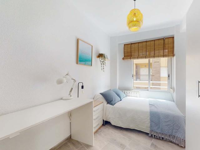 Habitación en alquiler en Benicalap, Comarca de València