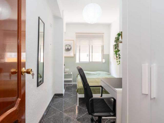 Habitación en alquiler en Bailén-Miraflores, Málaga-Costa del Sol