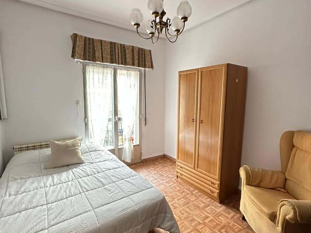 Habitación en alquiler en Salesas, Salamanca