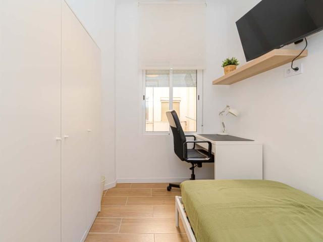 Habitación en alquiler en Diputació, l'Alacantí