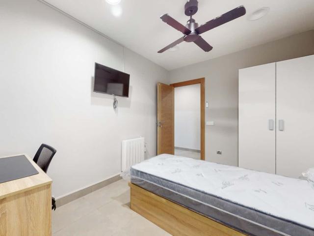Habitación en alquiler en Grup la Magdalena, Castellón De La Plana