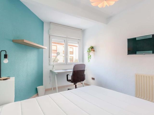 Habitación en alquiler en Alcalá De Henares, Distrito I