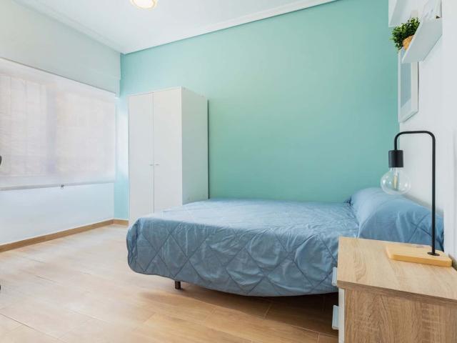Habitación en alquiler en Grup Sant Vicent Ferrer, Castellón De La Plana