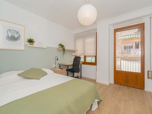 Habitación en alquiler en Mercat, l'Alacantí