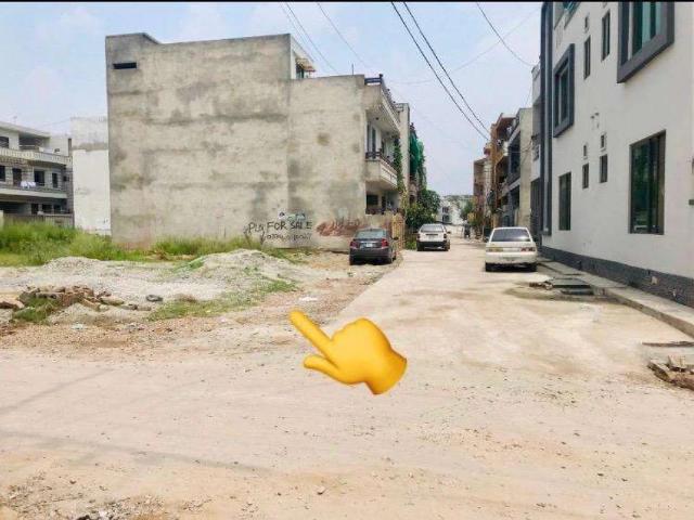 Land for sale in جی-10/3, اسلام آباد