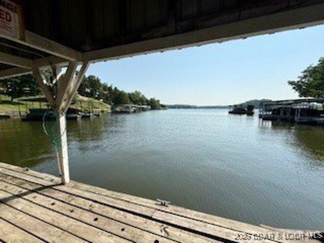 House for sale in Roach
