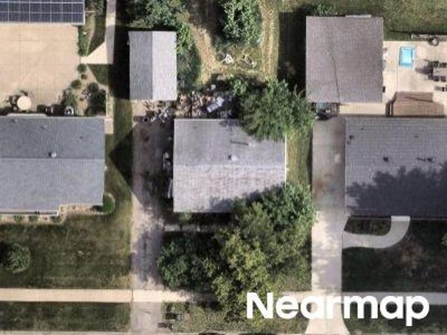 House for sale in Linn, Iowa